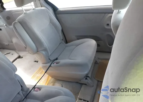 2004 Toyota Sienna Xle из США, поврежденный, VIN 5TDZA22C14S168160